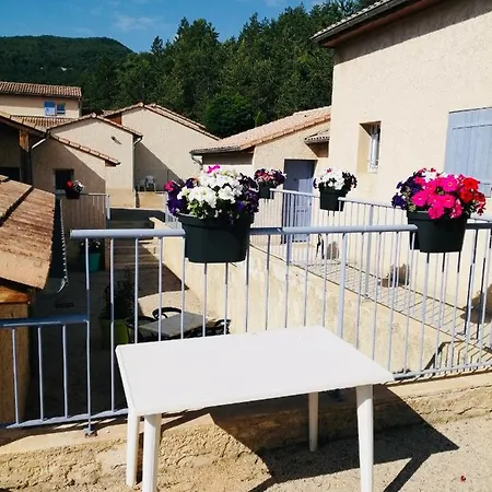 Hotel Les Portes De La Meouge Anciennement Le Serpolet Sederon