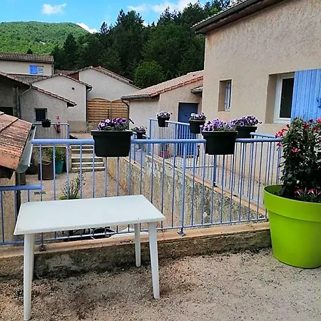 Hotel Les Portes De La Meouge Anciennement Le Serpolet